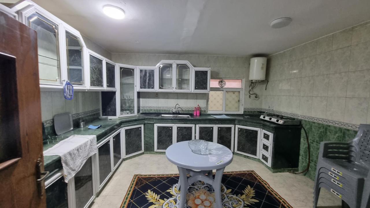 Stay Classy Apartments Вади Муса Екстериор снимка